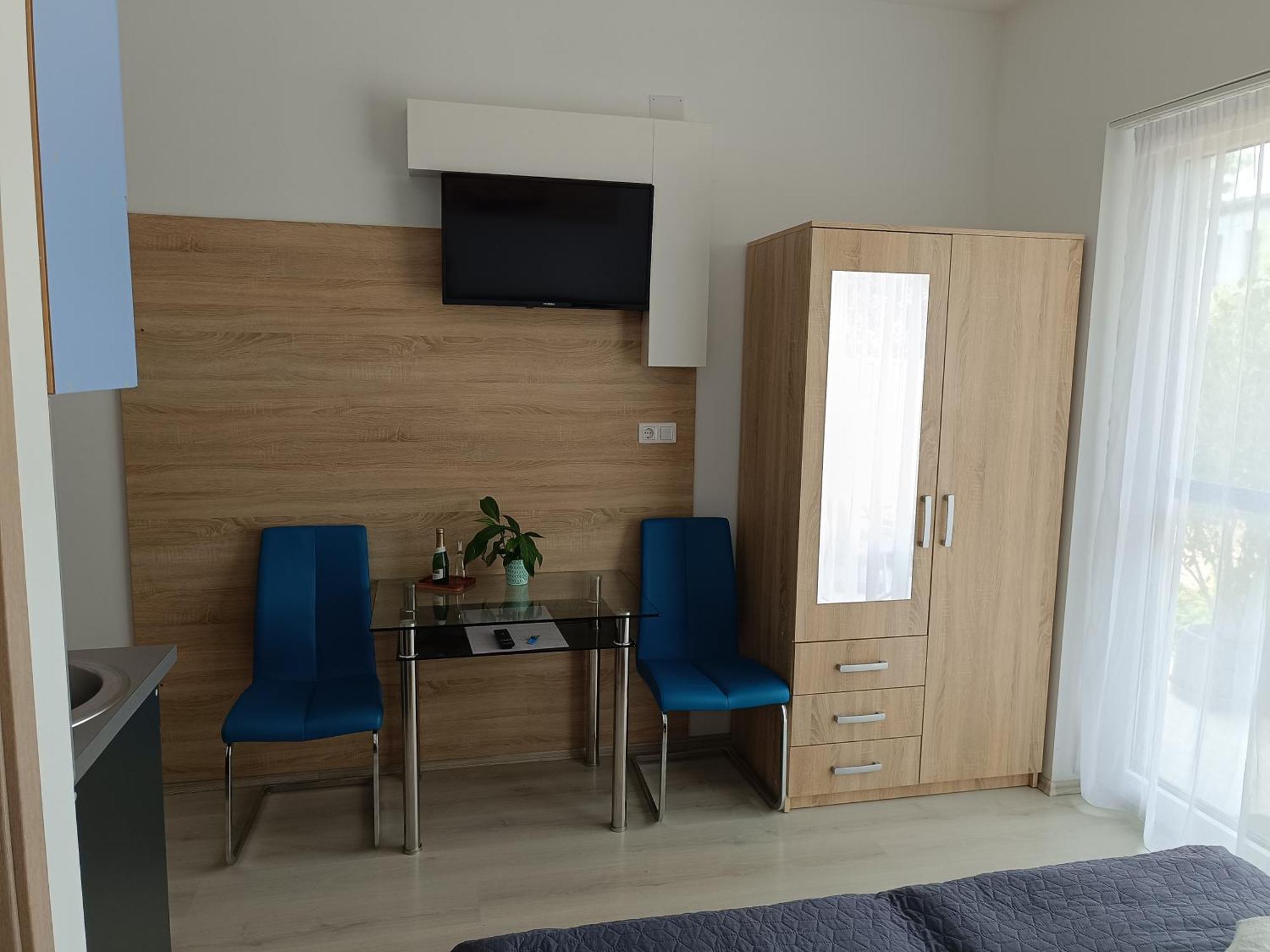 Ujhely Apartmanhaz Siófok Zewnętrze zdjęcie