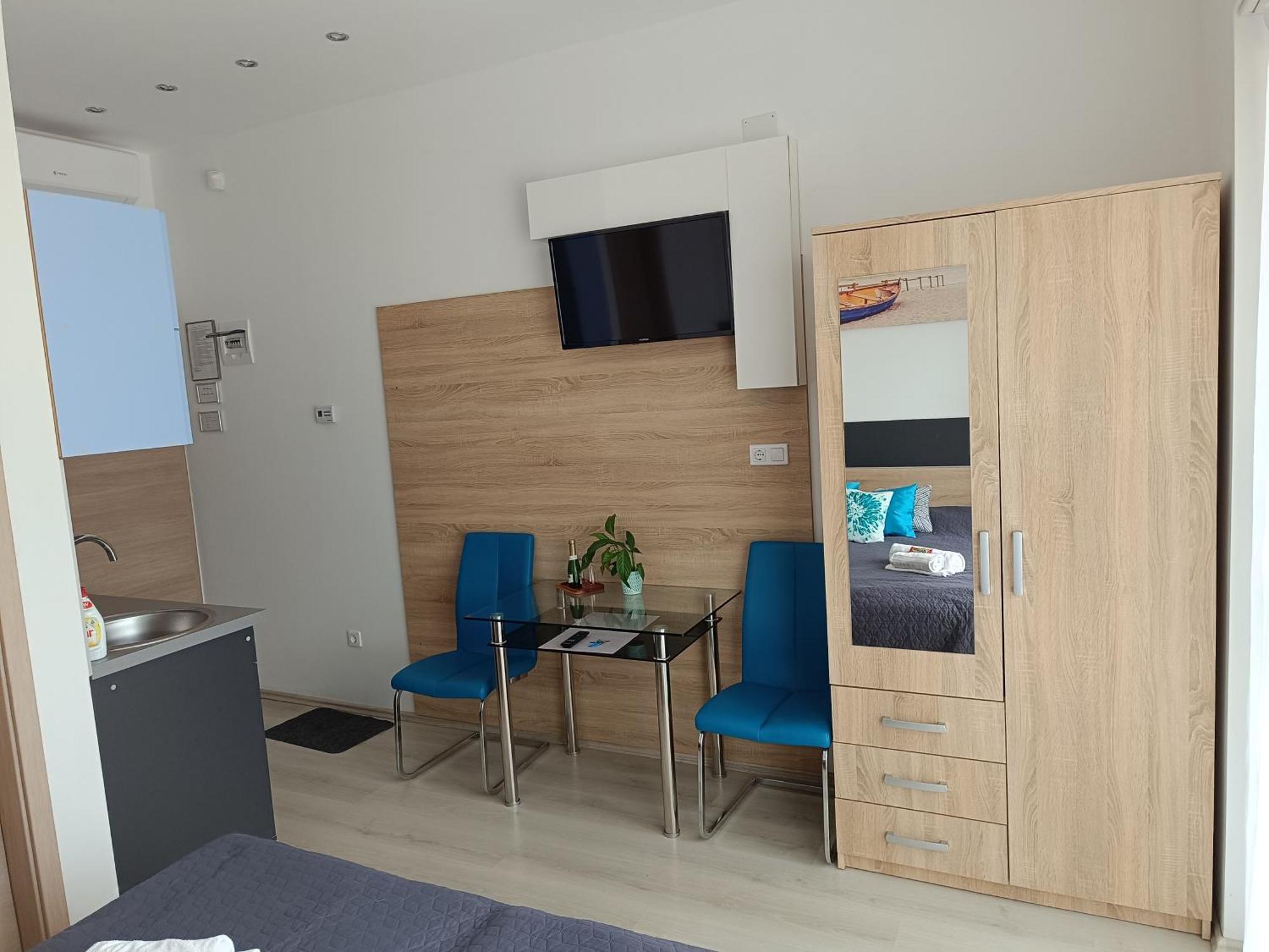 Ujhely Apartmanhaz Siófok Zewnętrze zdjęcie